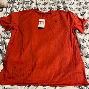 Mens Red Dri Fit Training Shirt - Size Large